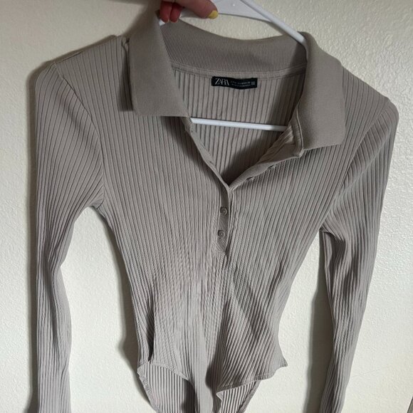 Zara Ribbed Bodysuit - Picture 1 of 3